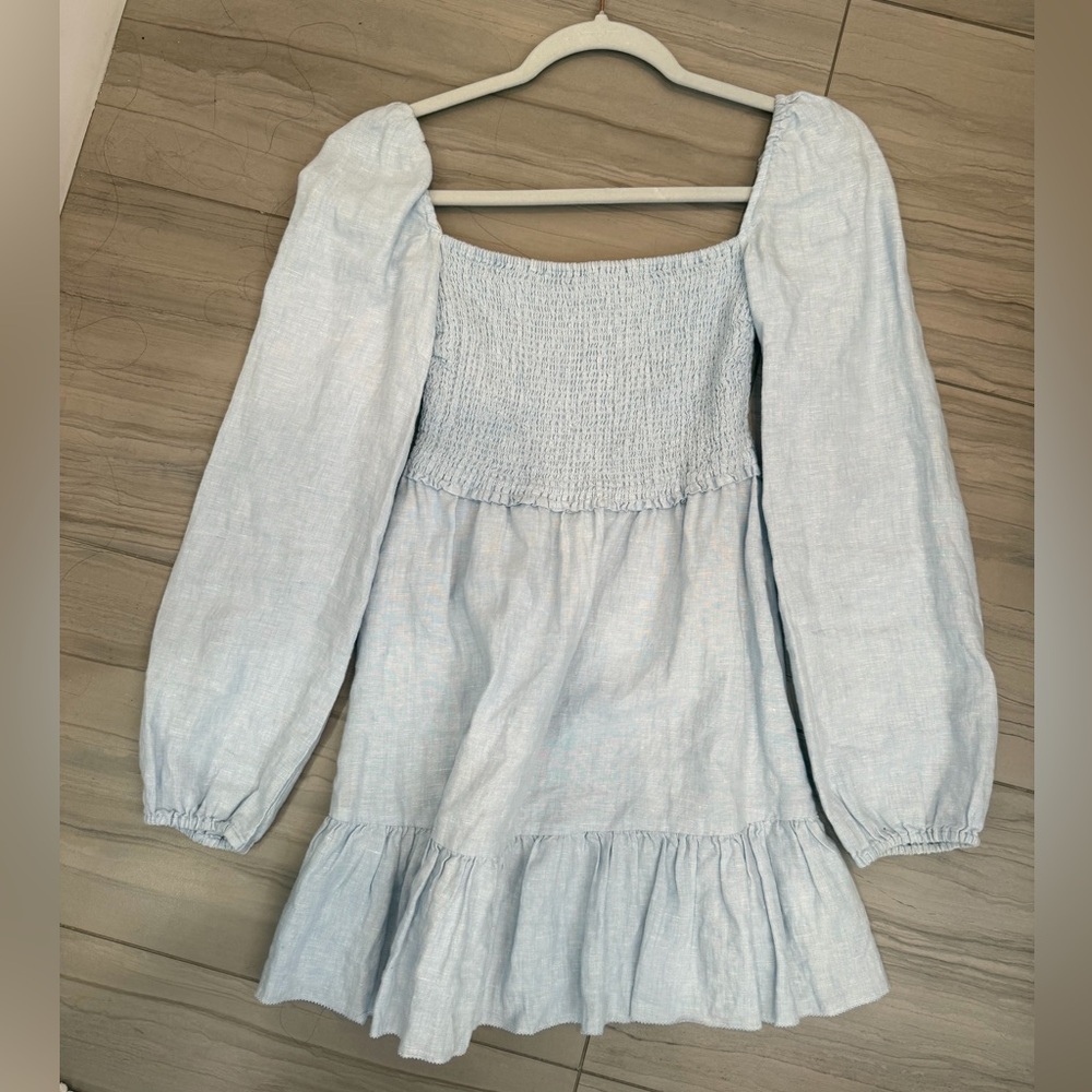 Wilfred Aritzia Linen Sky Blue Smocked Dress XS Square Neck Excellent Condition